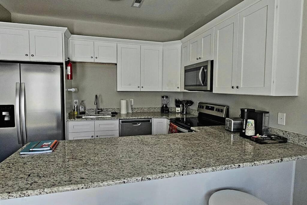 Gorgeous 3 Bedroom Home With Cable Tv In All Rooms & Free Wi-Fi Concord Dış mekan fotoğraf