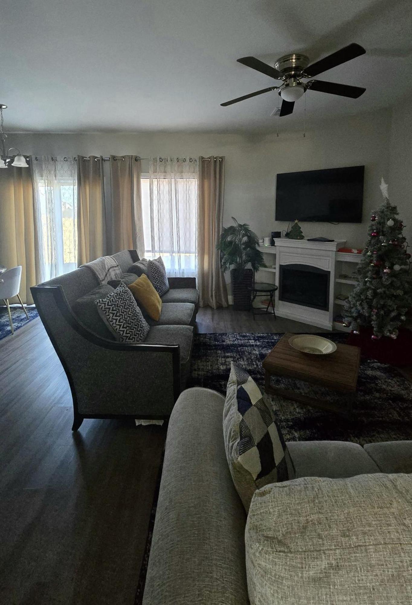 Gorgeous 3 Bedroom Home With Cable Tv In All Rooms & Free Wi-Fi Concord Dış mekan fotoğraf